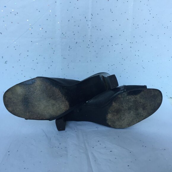 Donna Karan New York Black leather mesh Y2K mules peep toe Size 6.5 Whimsygoth - Picture 11 of 16